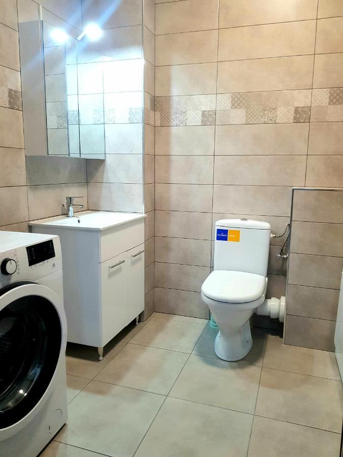 Happyhome Central Deluxe Apartments 오라데아 외부 사진